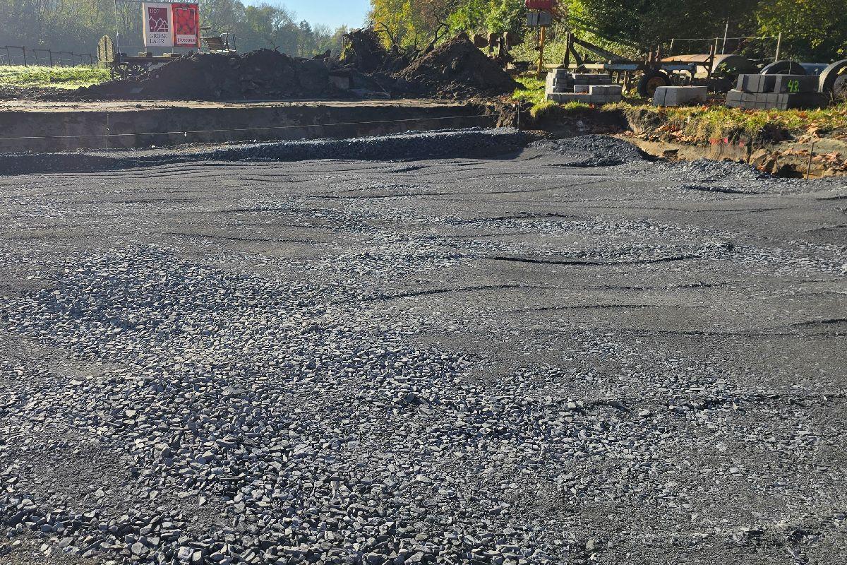 Die Schotterschicht wurde eingezogen.